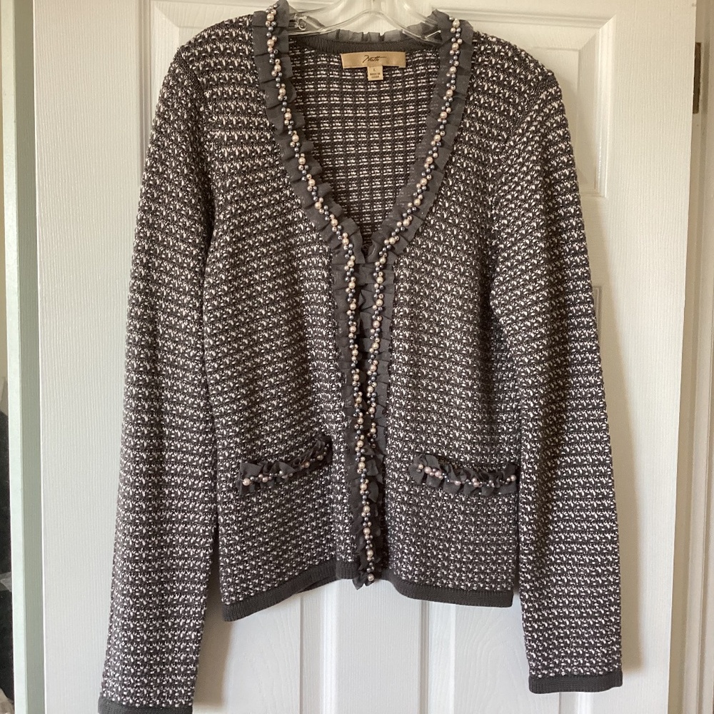 Motto Cardigan Size Large. Color: Gray/Cream